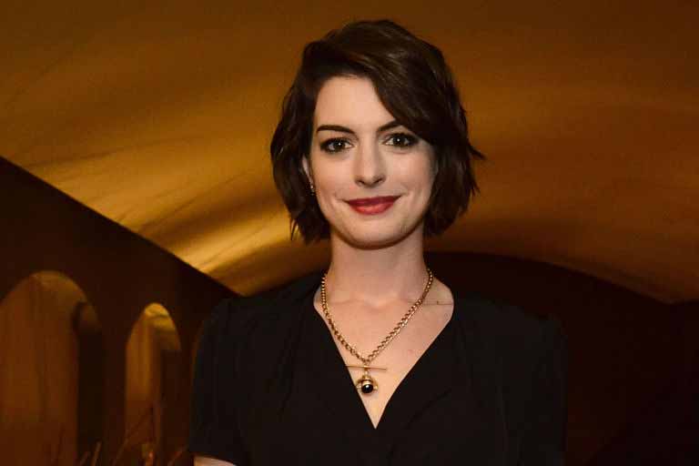 anne-hathaway