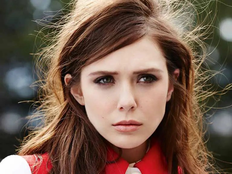 Elizabeth olsen wiki, age, Affairs, Family and More-3