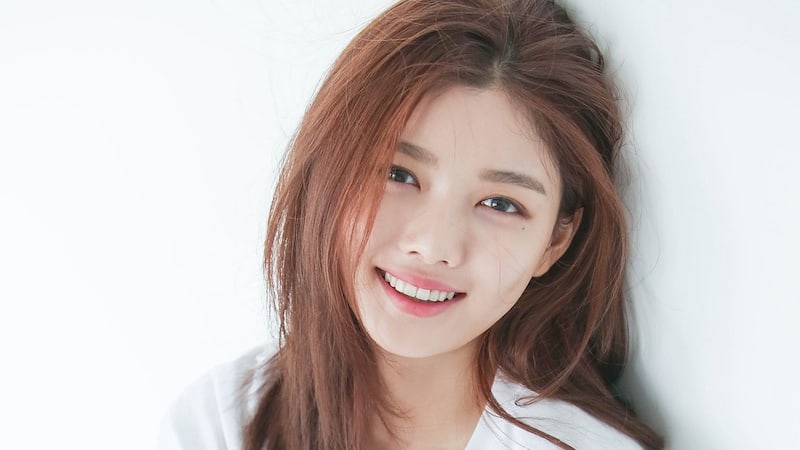 Kim yoo-jung