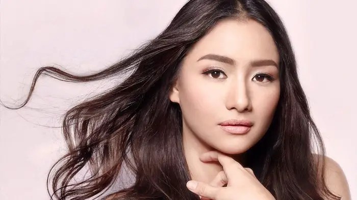 Ratna Kharisma Adzana