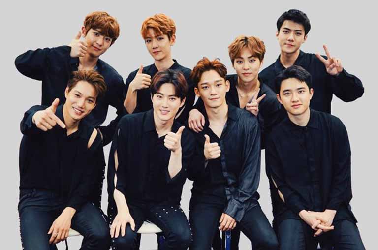 Exo members