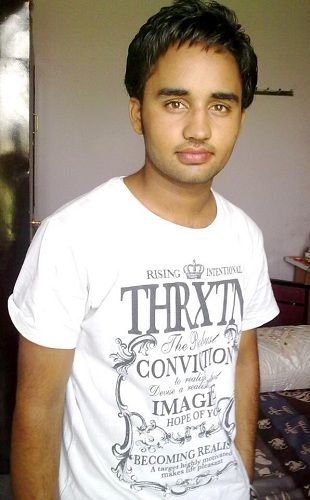 His teenage pic