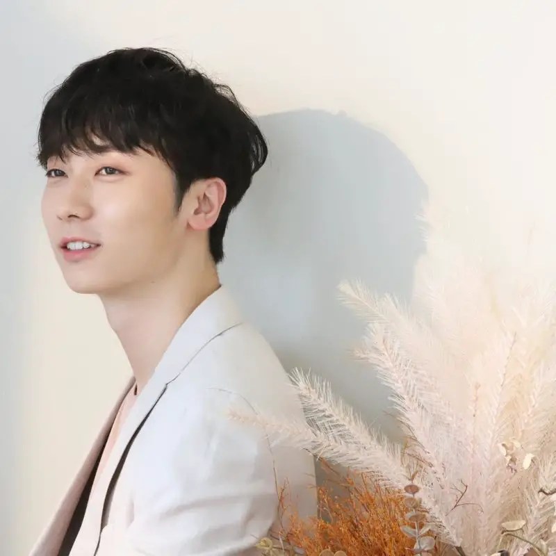 Jinhwan