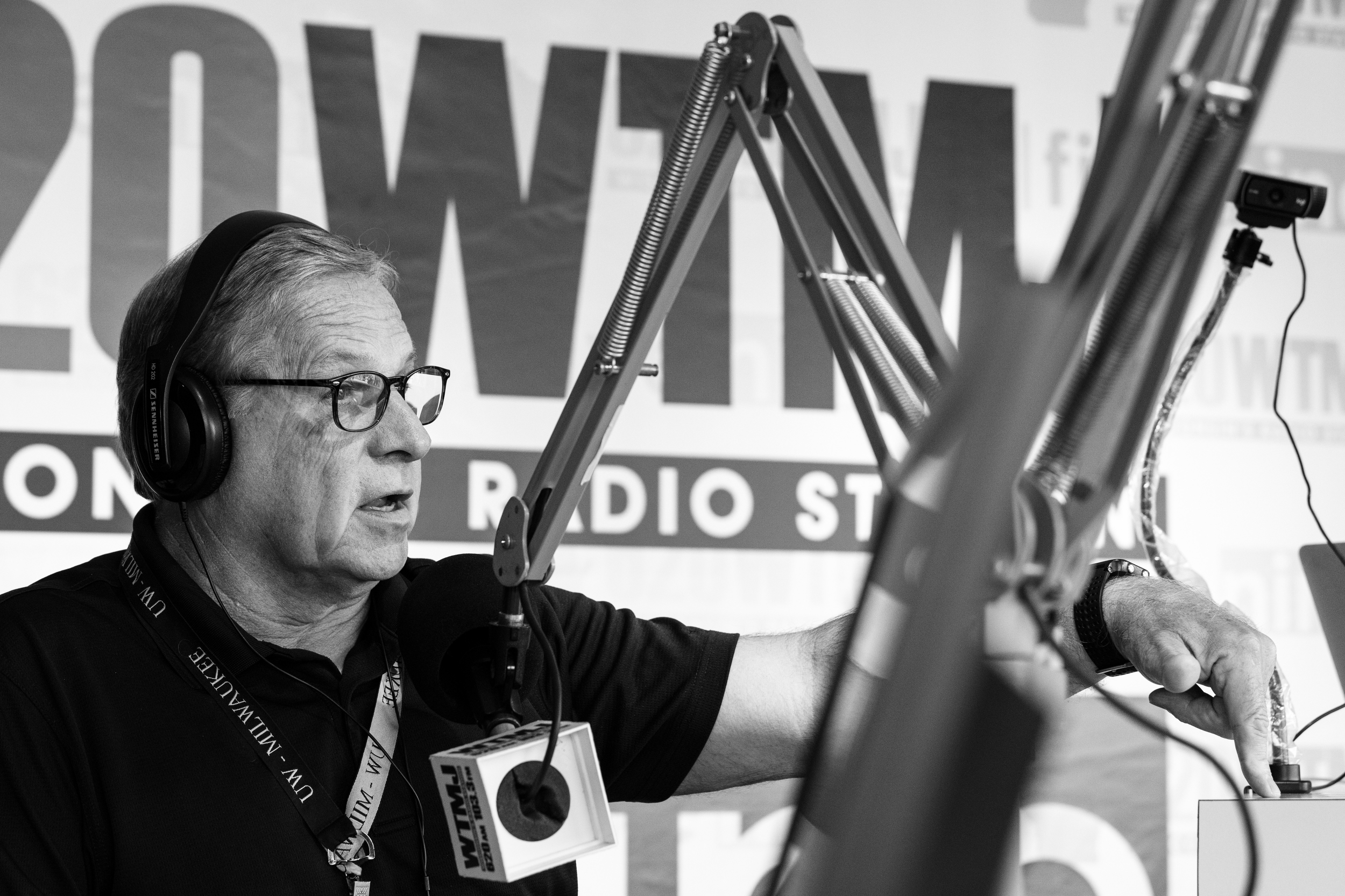 Changing of the guard at WTMJ sets a new tone for political talk in Milwaukee