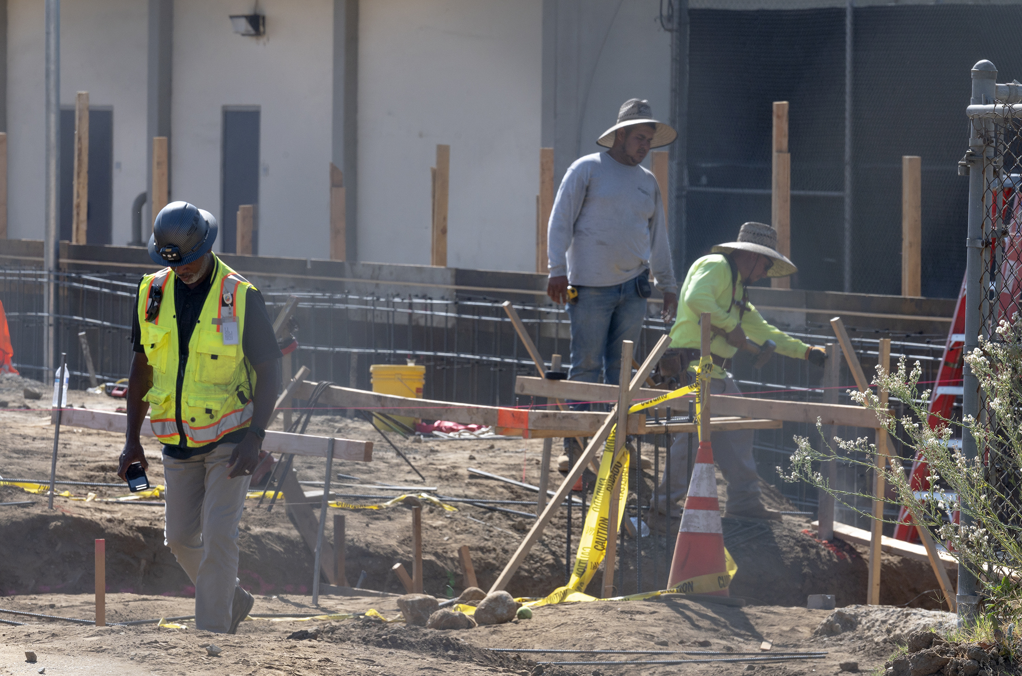 The report places California's GDP at $3.36 trillion.