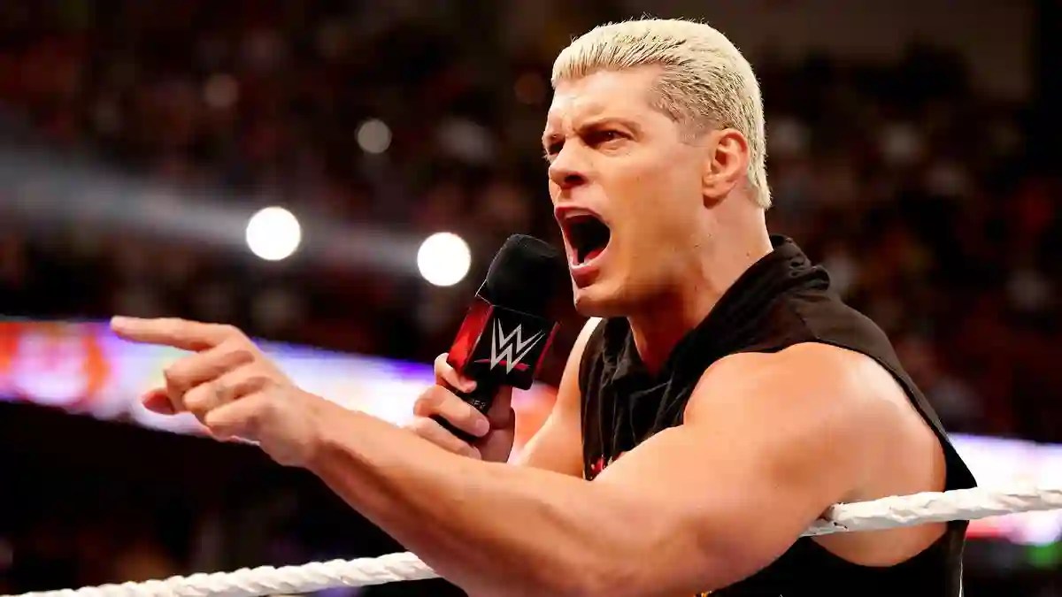 Major Betrayal Could Happen At WWE Royal Rumble