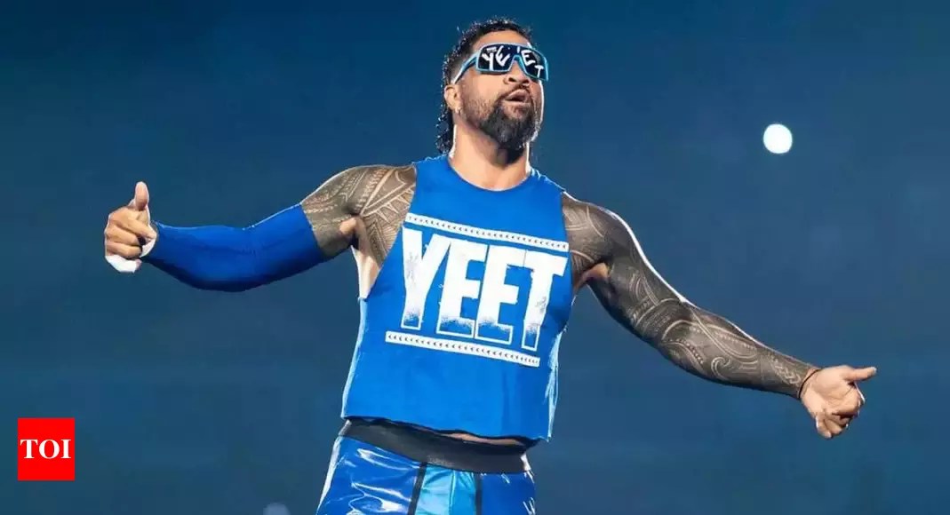 Jey Uso Shows Boxing Training Session with Son