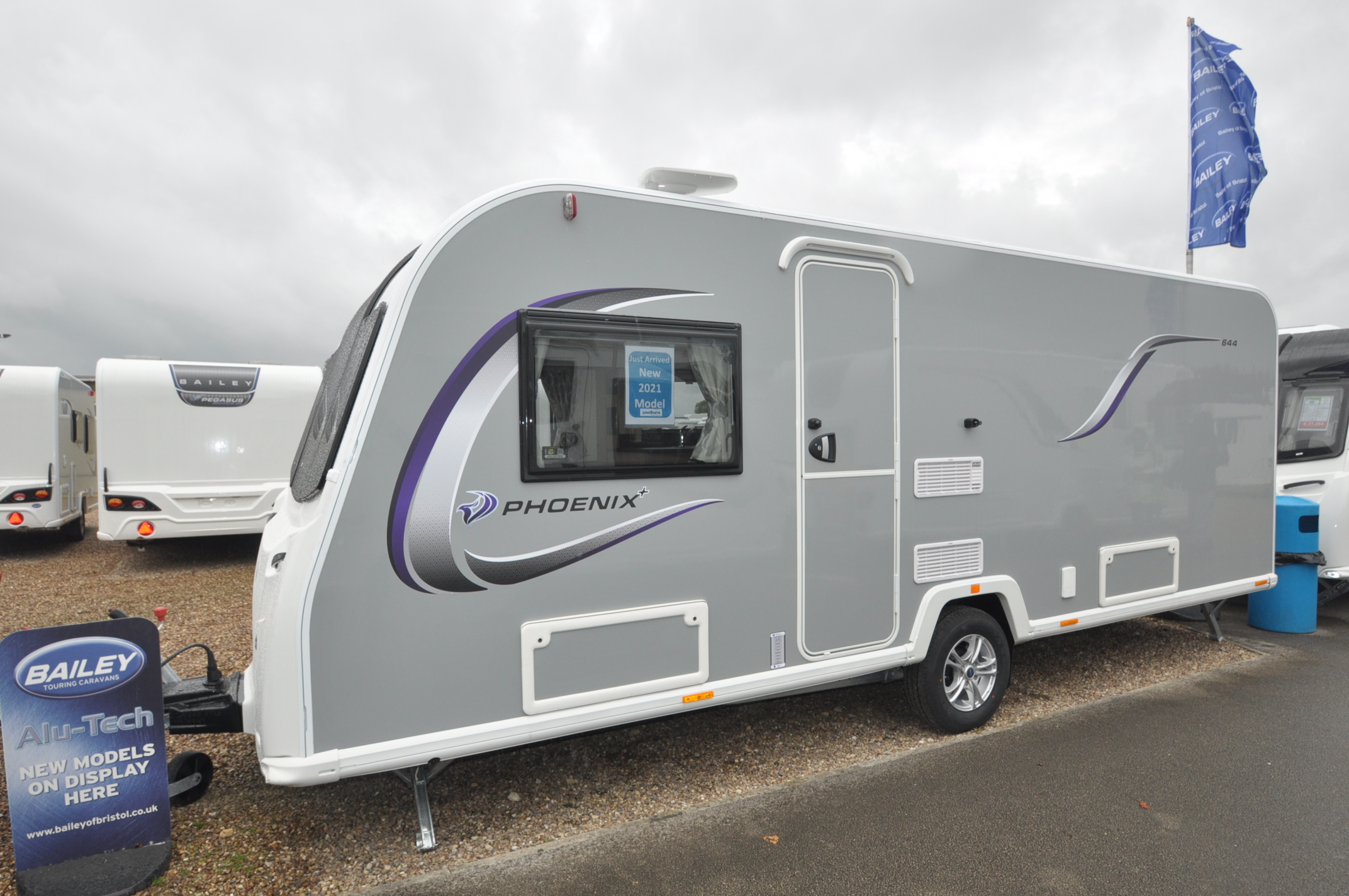 2021 Bailey Phoenix 644 Caravan Caravan Guard