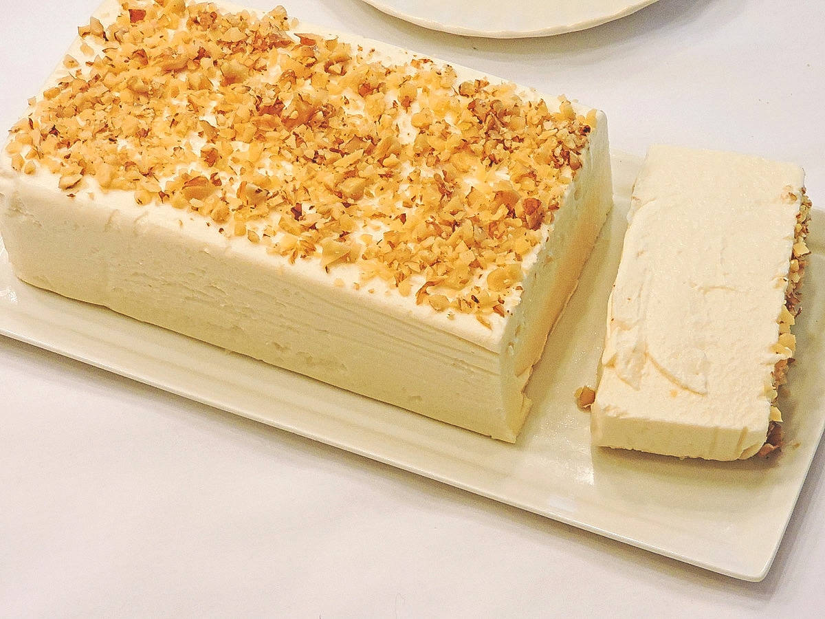 Jiggly Cheesecake (CarbWarsCookbooks.com)