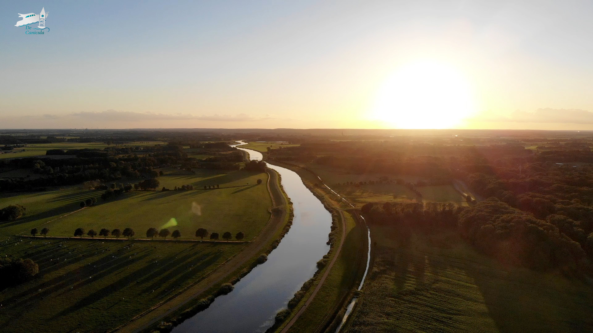Varen Over De Oude Ijssel Varen Met De Canicula