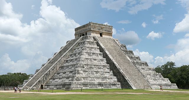 Aztec vs Mayan