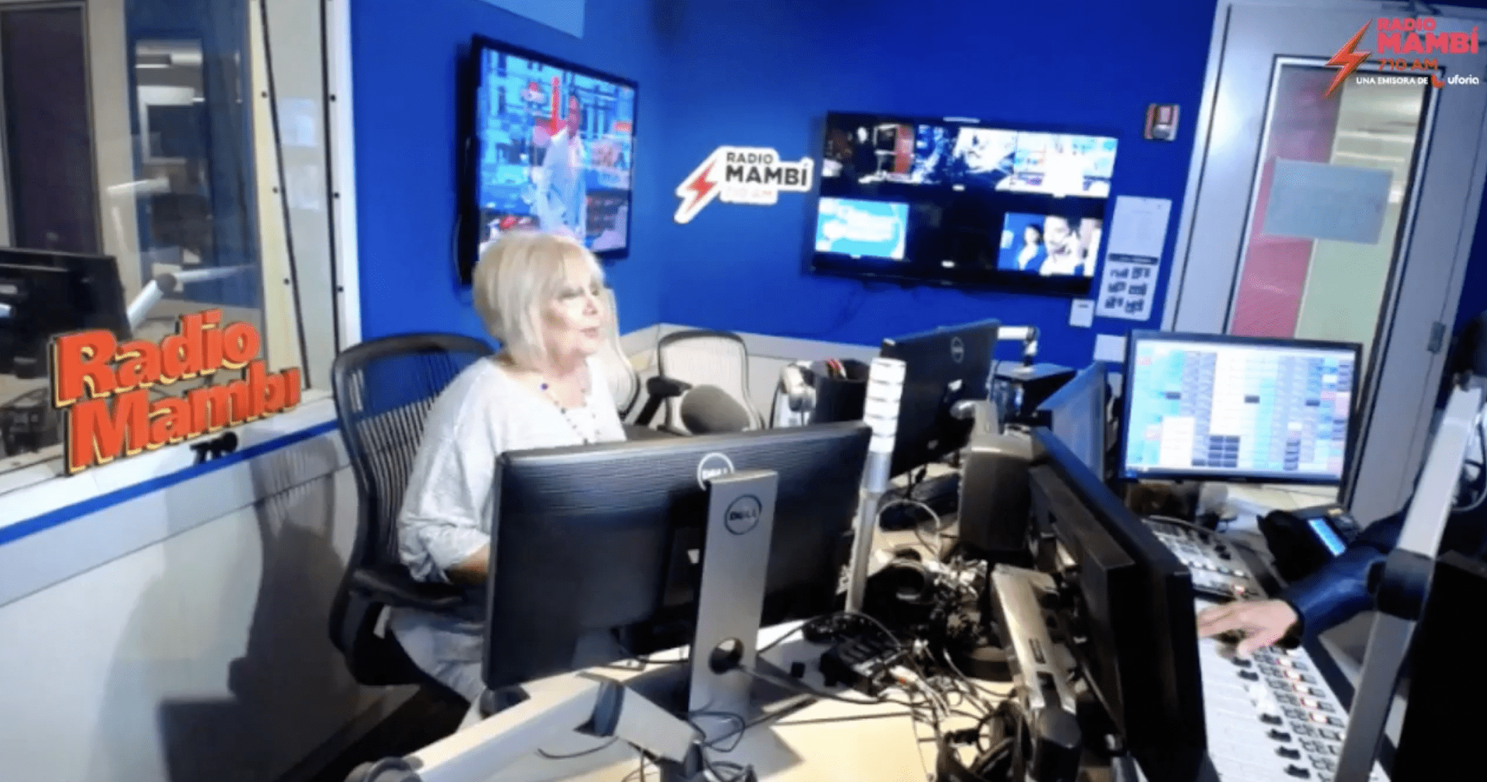 Radio Loco A Miami Reporter S Journal