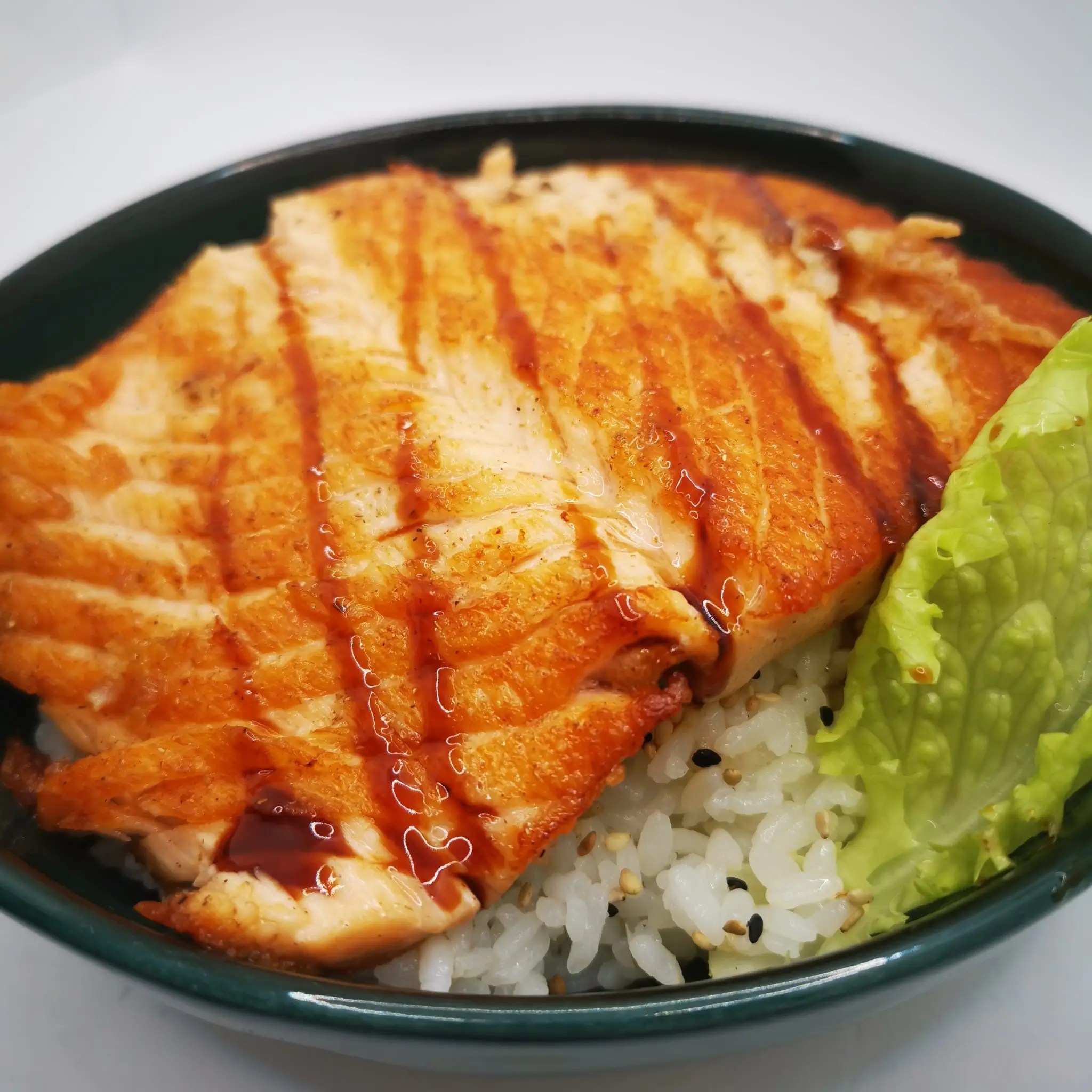 Chirashi Salmone Alla Griglia Fujiyama Hot