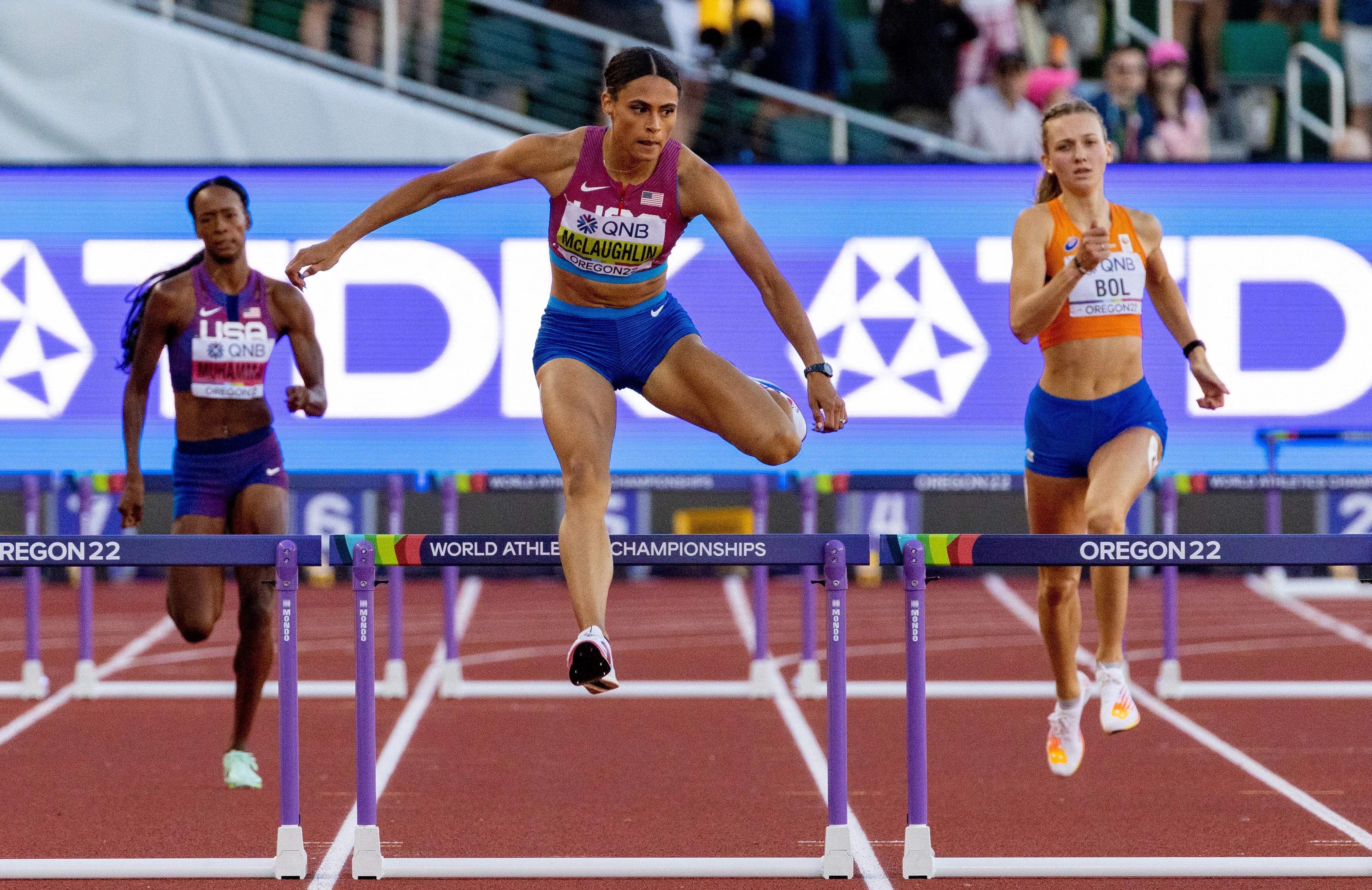 Norman Captures Gold For U S In Men S 400 Meters Gaatimes