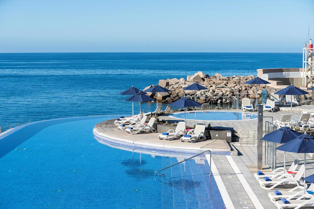 Marina Suites
