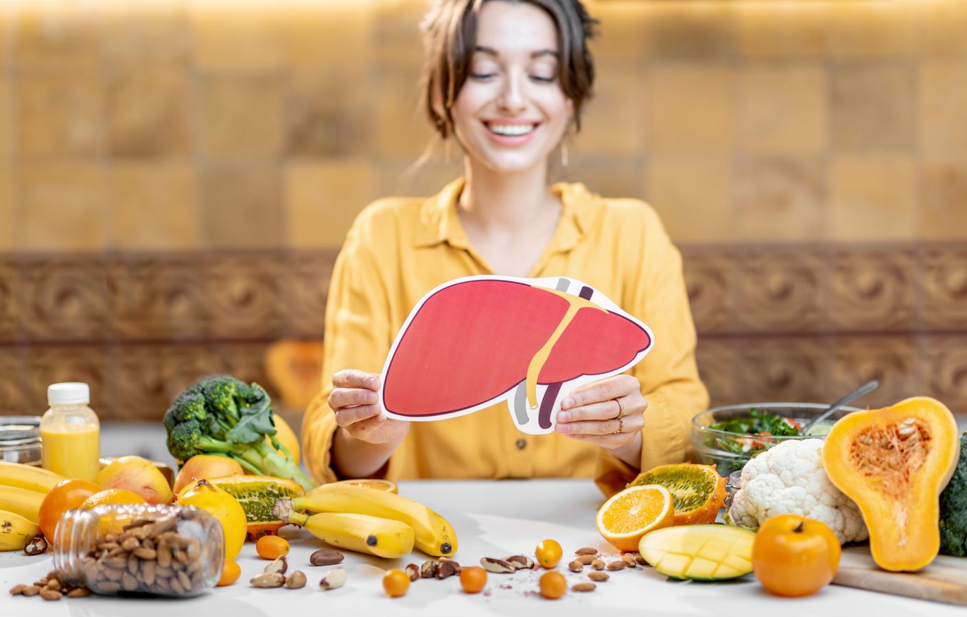 Liver Health The best way to keep your liver healthy is to maintain a liver-healthy lifestyle that includes regular exercise and a high-fiber diet that is low in saturated fats.