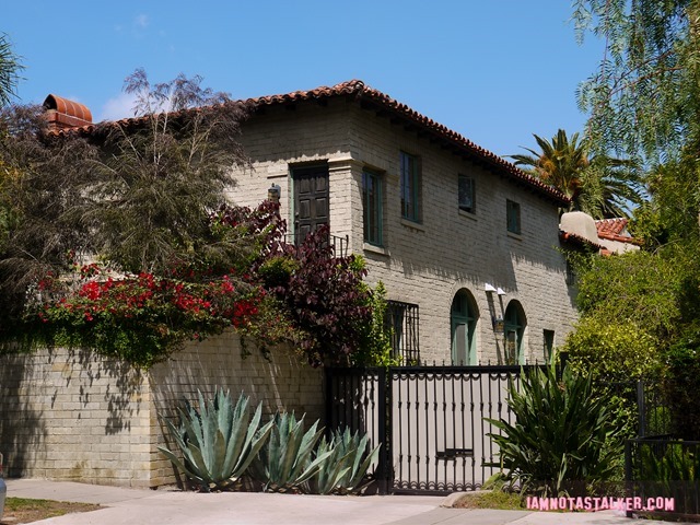 L.A. Story apartment building (4 of 16)