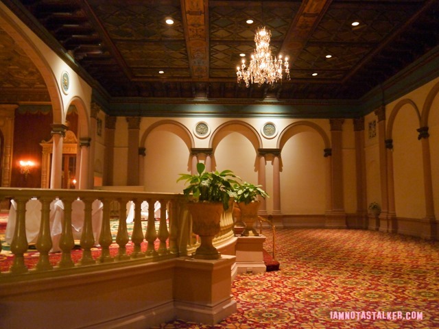 Millennium Biltmore Gold Room from Beverly Hills 90210-13