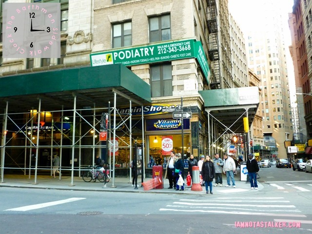 The New York Sidewalk Clock-1120541