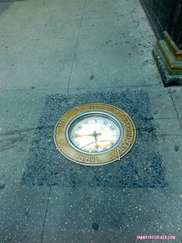 The New York Sidewalk Clock-1120544