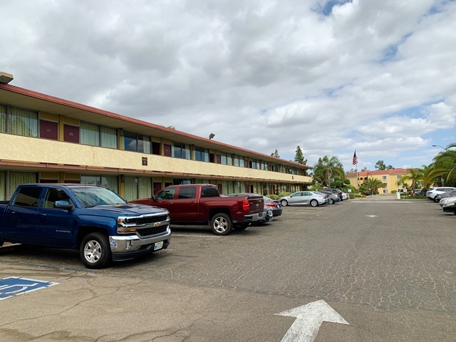 The Ontario Airport Inn from Poltergeist (7 of 23)