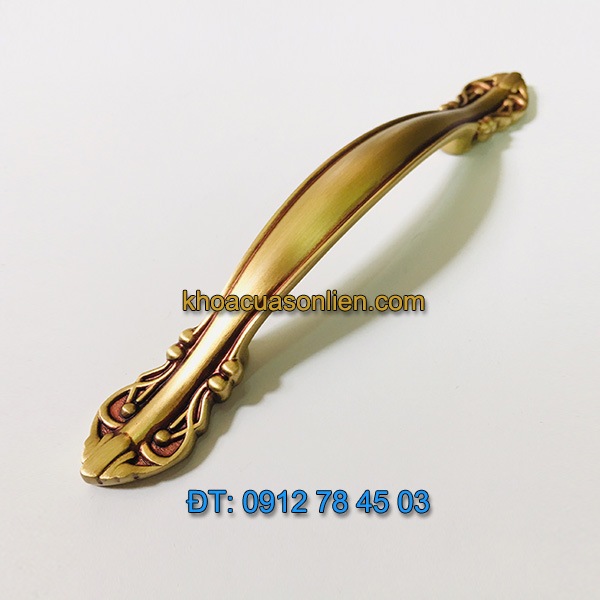 Nơi bán Mẫu tay nắm cửa tủ tân cổ điển bằng đồng 6011 - 96mm tại Hà Nội giá rẻ