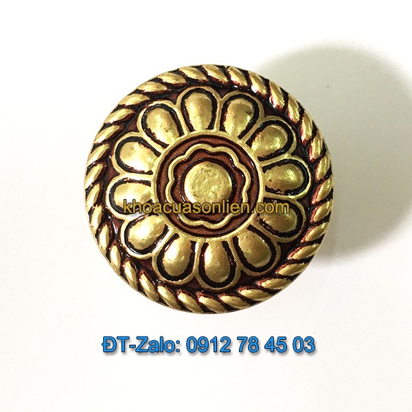 Báo giá nơi bán mẫu Núm tủ hoa bằng đồng vàng-đỏ đường kính 32mm NT-003 giá rẻ tại Hà Nội
