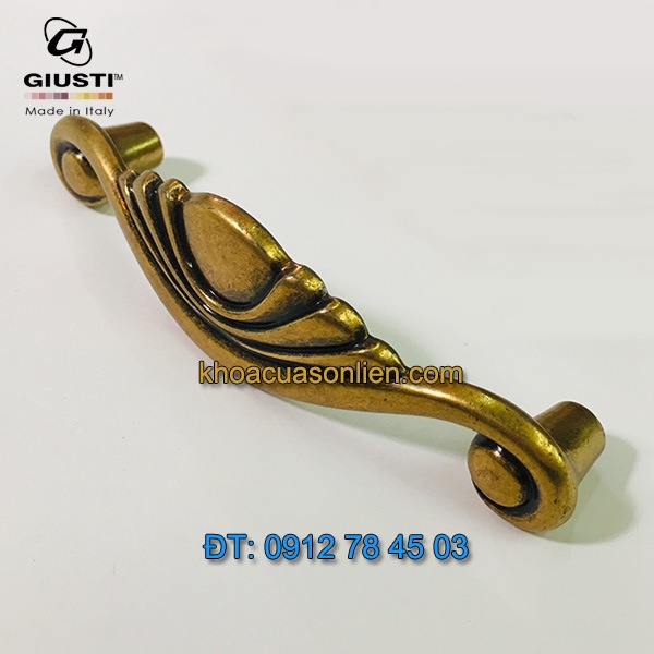 Báo giá Tay nắm tủ đẹp tân cổ điển màu đồng giả cổ Placcato Oro của hãng Giusti - Italy