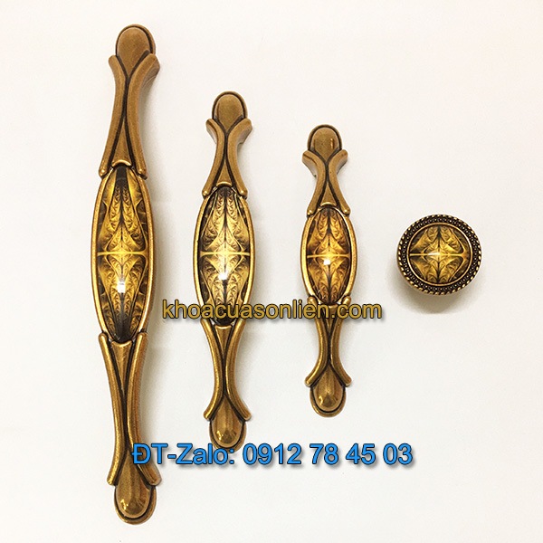 Báo giá nơi bán mẫu Tay nắm tủ mặt thủy tinh hoa văn màu hổ phách tân cổ điển TT-009 giá rẻ tại Hà Nội