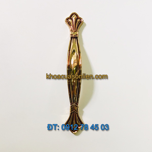 Nơi bán Tay nắm tủ tân cổ điển hợp kim mạ phủ bóng 617 - 96mm giá rẻ tại Hà Nội