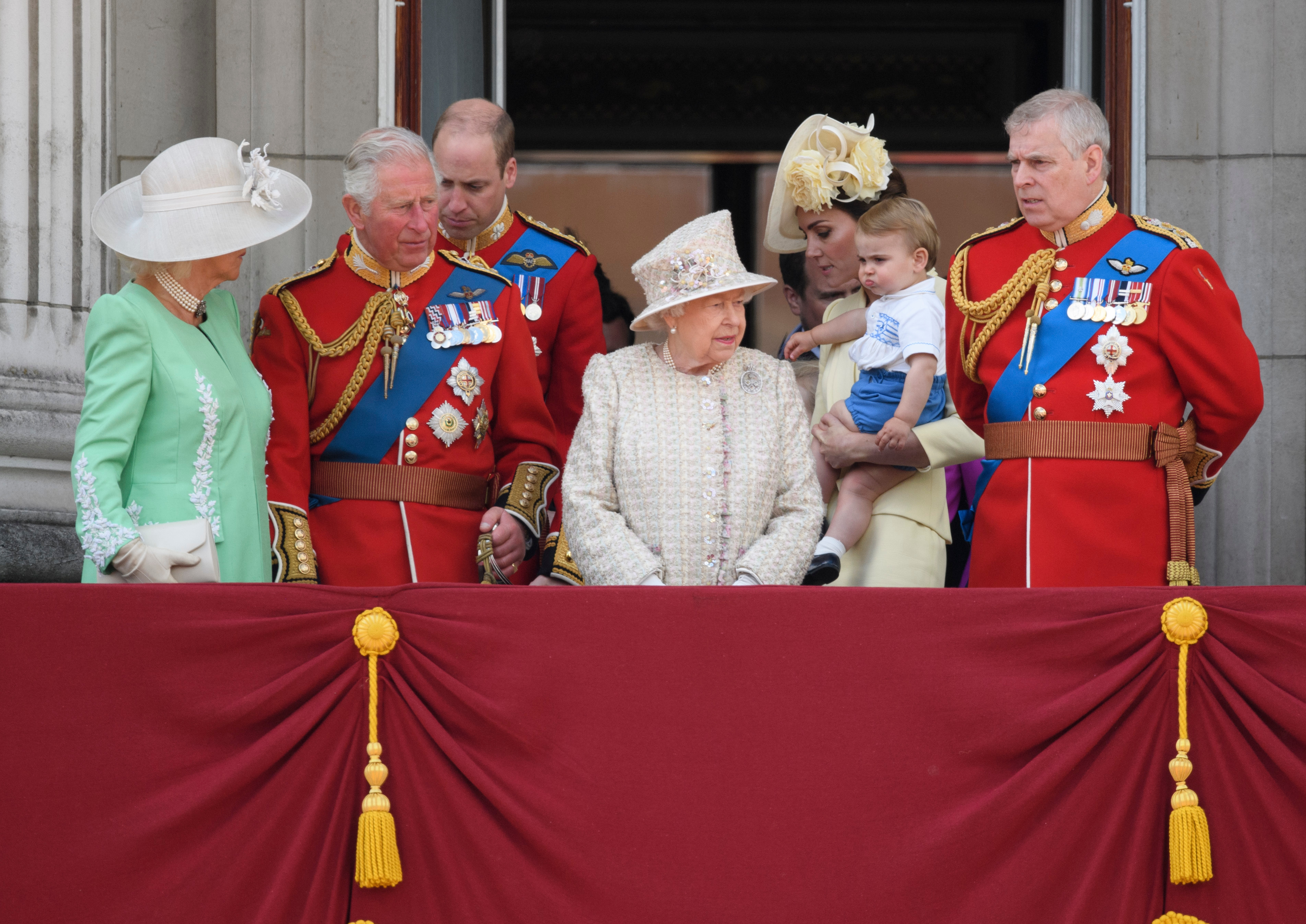 Family Reaction Queen Elizabeth Dead