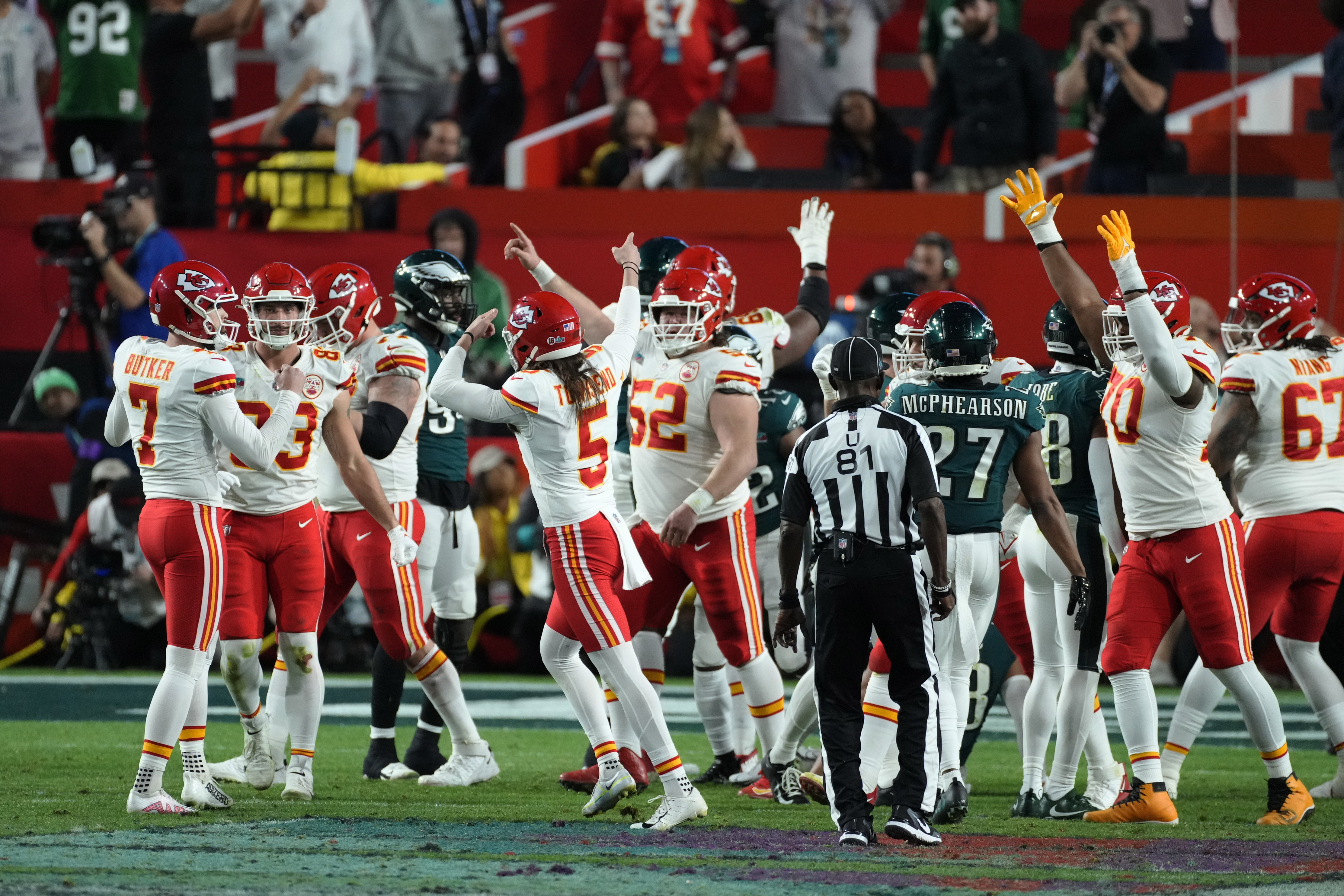 The Kansas City Chiefs celebrate after place kicker Harrison Butker (7) made the game winning field goal against the Philadelphia Eagles during the second half of the NFL Super Bowl 57 football game, Sunday, Feb. 12, 2023, in Glendale, Ariz. (AP Photo/Ross D. Franklin)