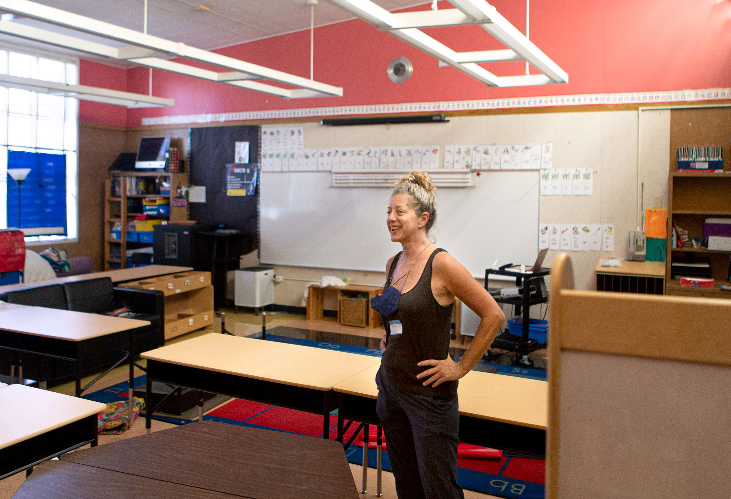 Carrie Anderson, a second-grade teacher, stands in the middle of the classroom at Manzanita Community School in Oakland on Wednesday, Aug. 3, 2022 .(Photo: Wangyuxuan Xu/Bay Area News Group)