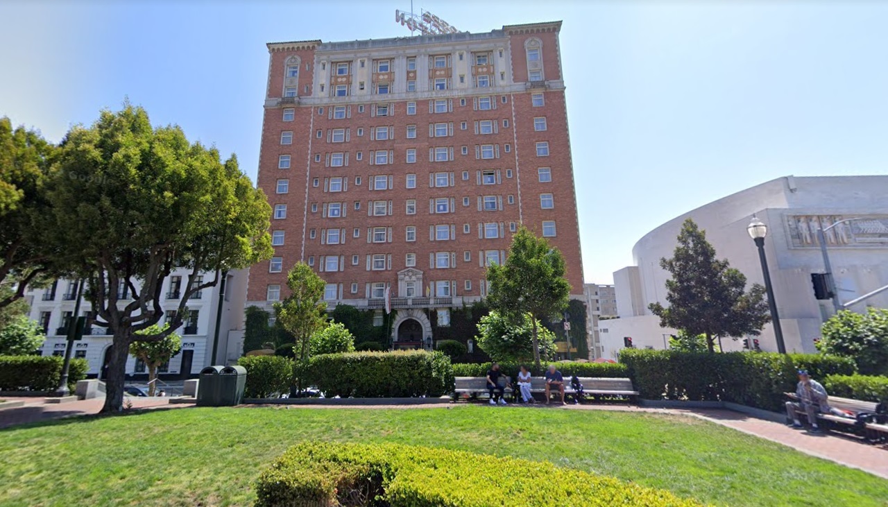 Huntington Hotel, a luxury historic hotel at 1075 California St. atop Nob Hill in San Francisco. (Google Maps)