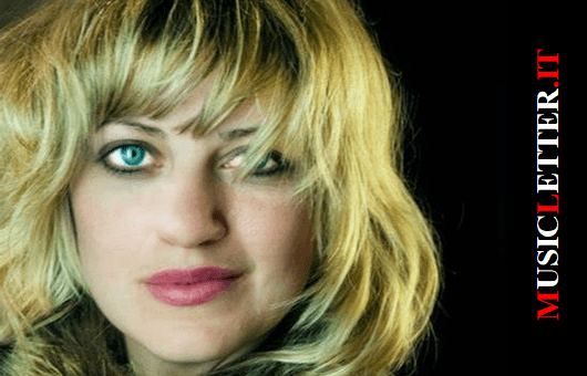 Anaïs Mitchell (press photo)