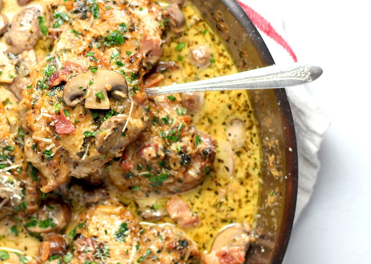 Chicken recipe, chicken, chicken parmesan, Parmesan Cream Sauce Chicken, Bacon and Mushroom Skillet