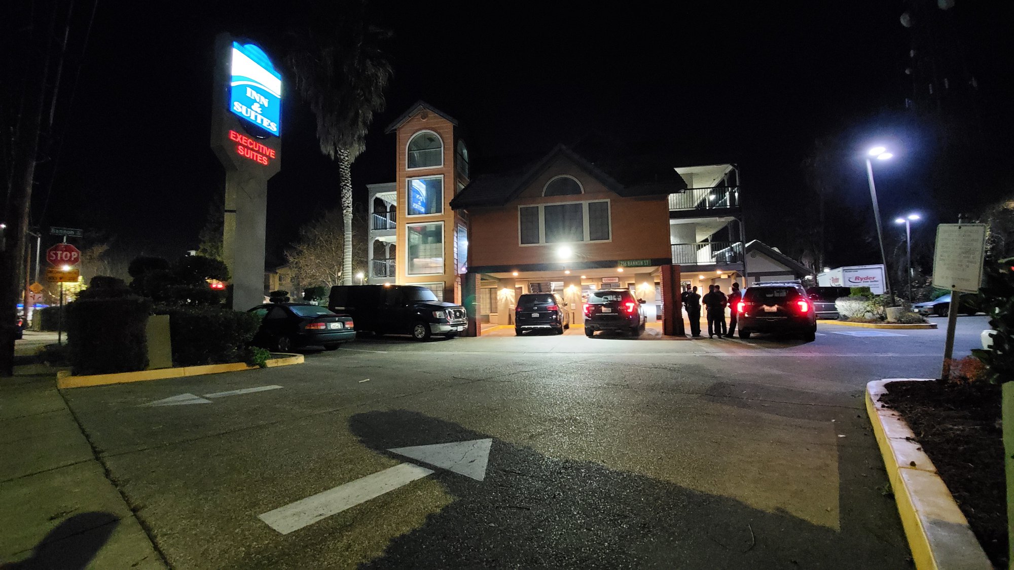 Shooting at River District Motel