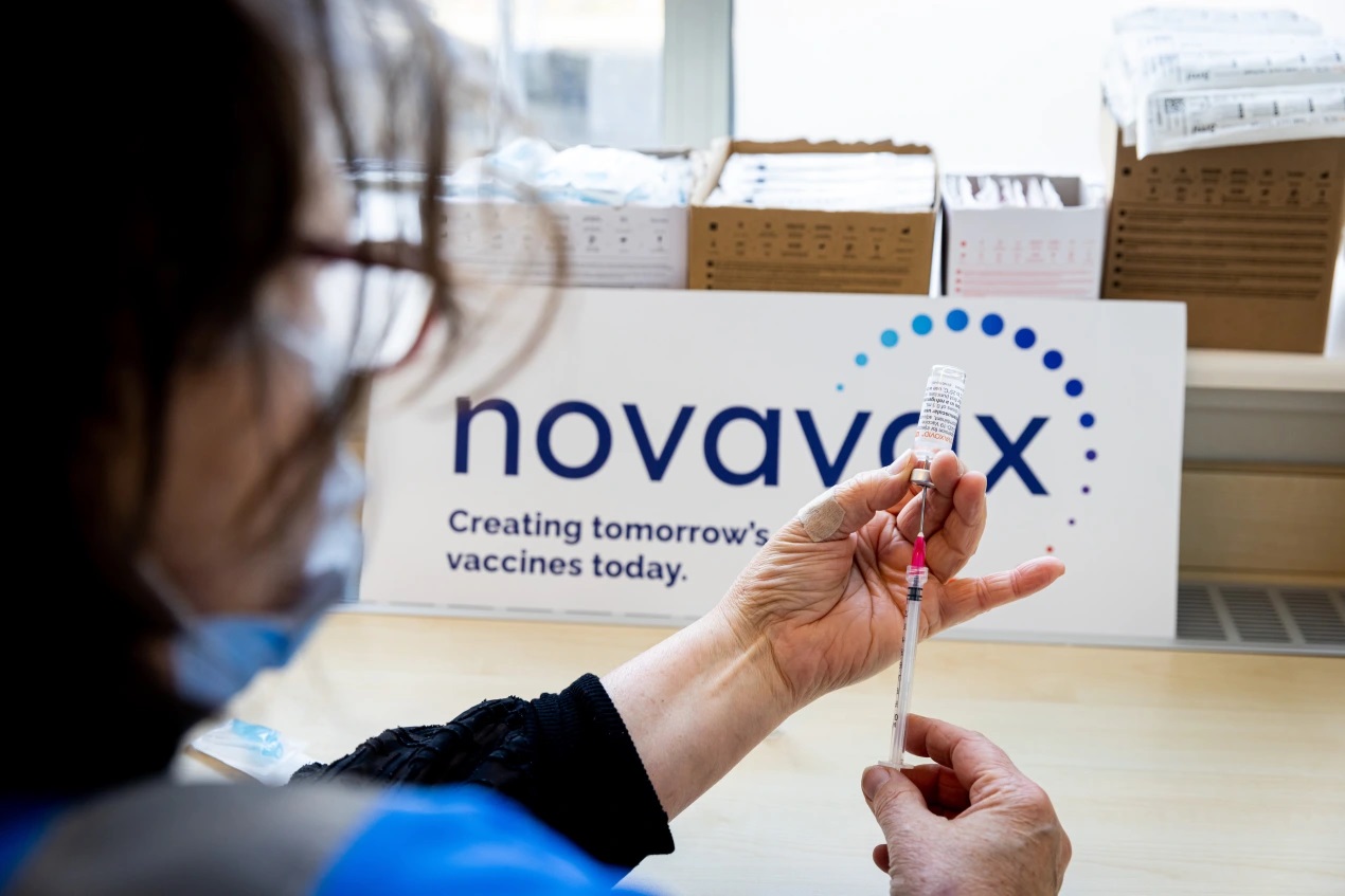 (PATRICK VAN KATWIJK/GETTY IMAGES)Some Americans wonder if they should boost again now with one of the original vaccines, or wait for promised new formulations tailored to the latest, highly contagious omicron subvariants