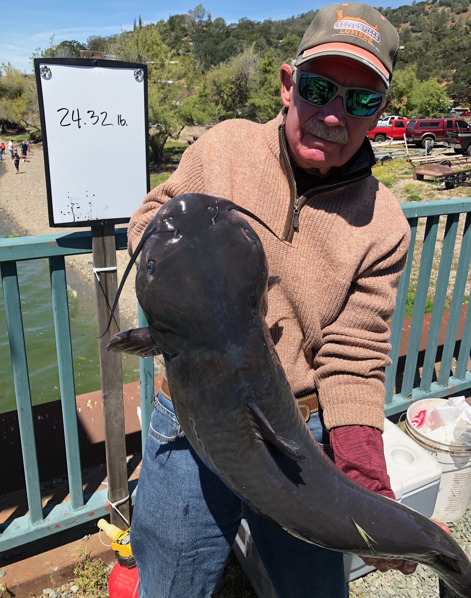 Dan Sansome of Kelseyville won the adult division in this year's Clearlake Oaks/Glenhaven Catfish Derby with this 24.32-pound catfish. (Courtesy photo)