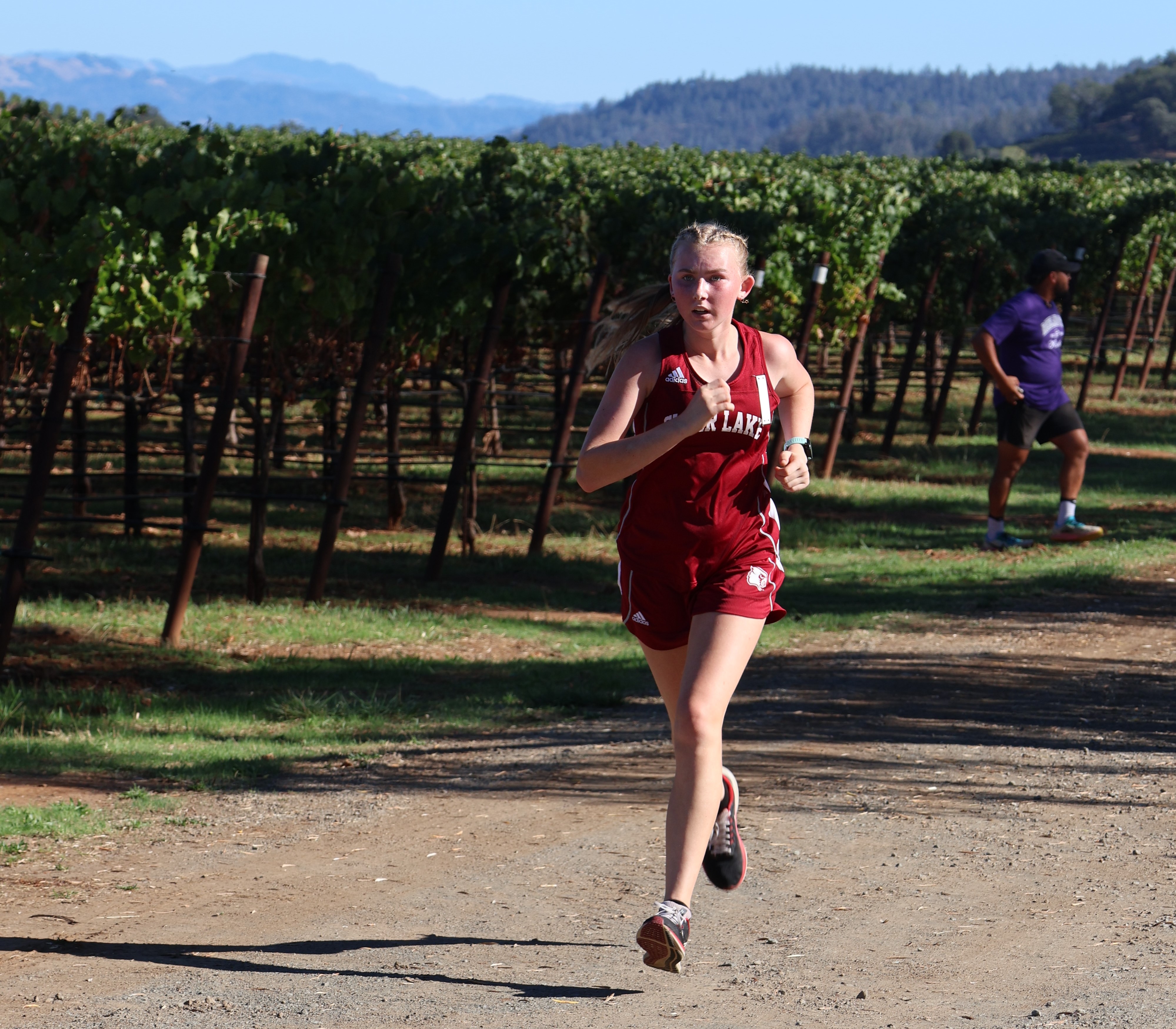 Clear Lake's Hannah Garrity closes in on the finish line. (Photos by Brian Sumpter)