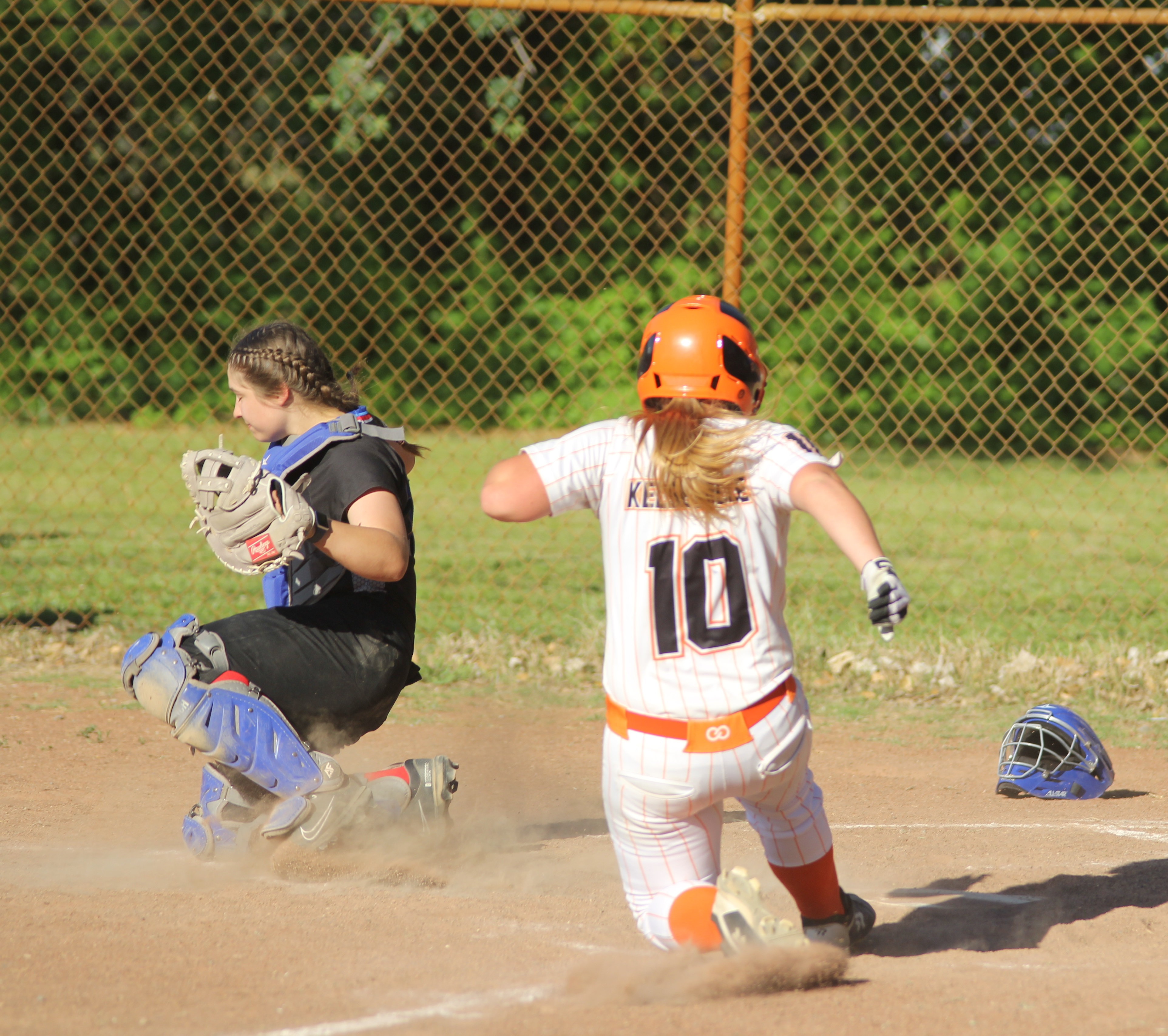 Morgan Rogers scores the first of two Kelseyville runs in the bottom of the fourth inning. (Photos by Minenna Photography)