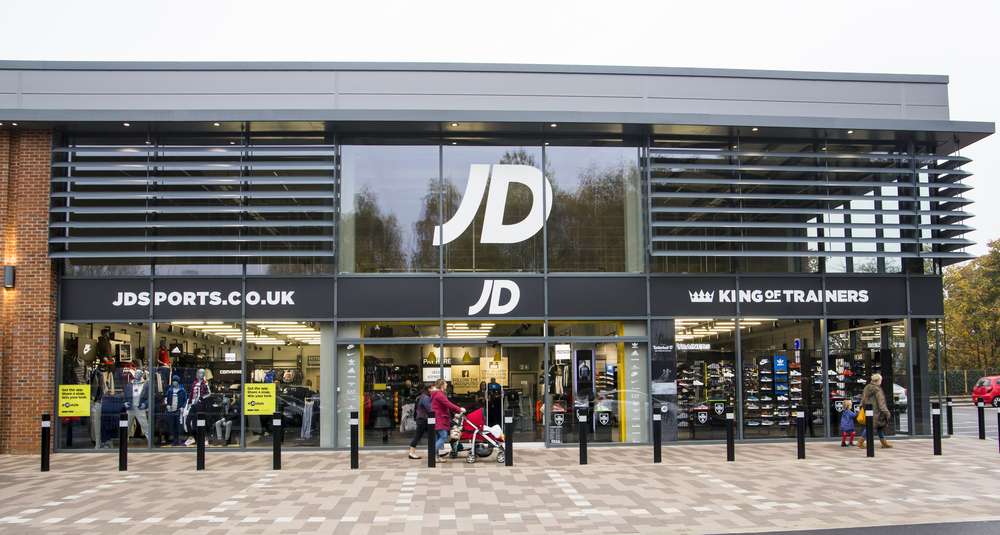 Plundering At Jd Sports After A Racist Incident Retaildetail Eu