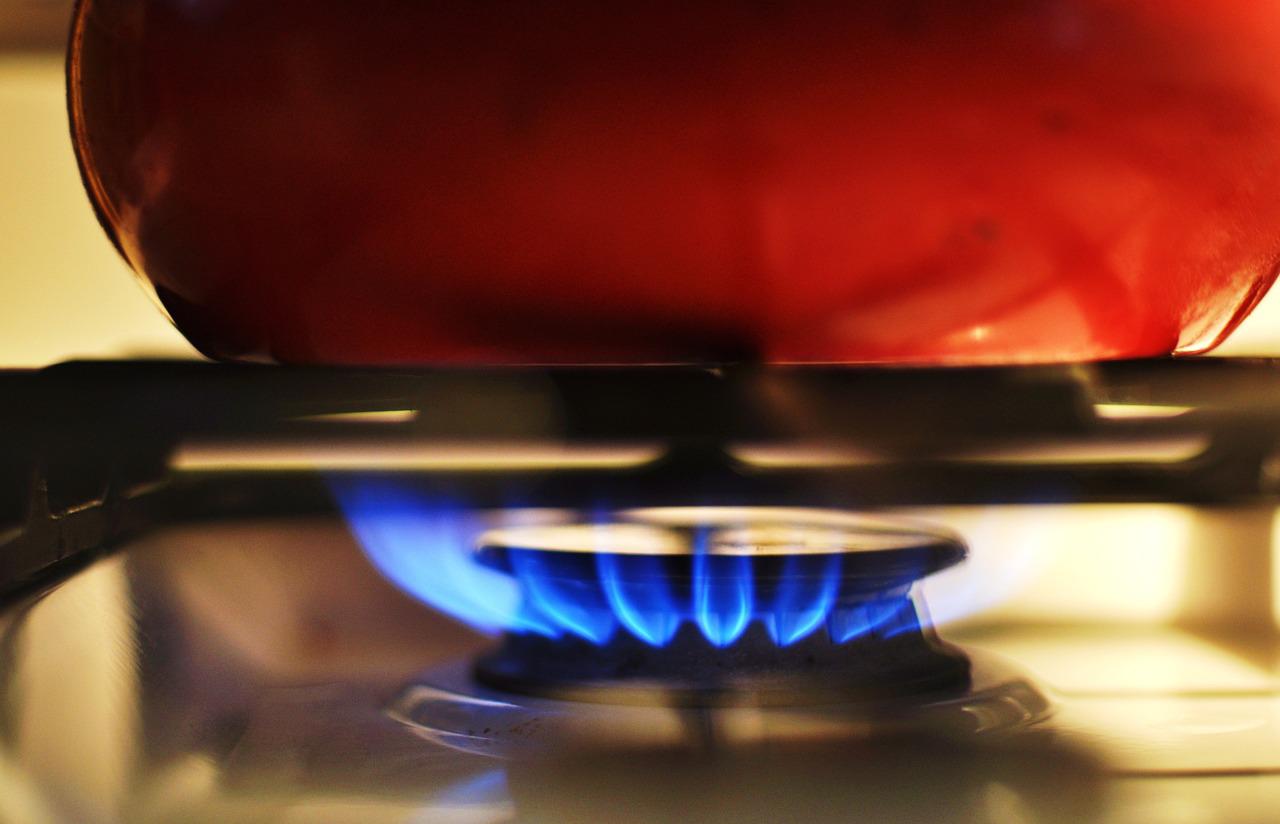 11 Regole Per Risparmiare Gas In Cucina Ricette Al Volo