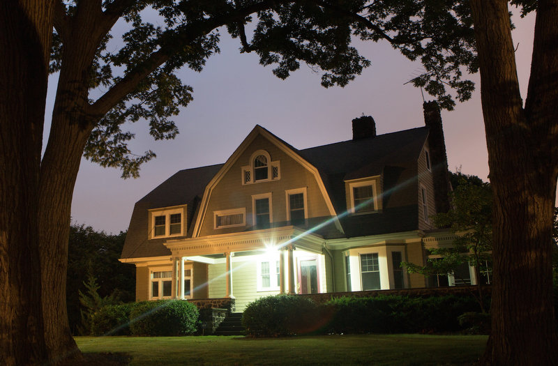 Spooky Saturday The Watcher House In Westfield Nj Samsara Parchment