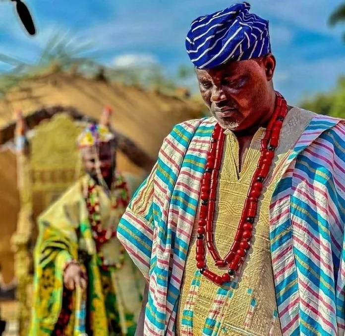 Antar Laniyan on set