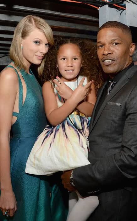 Annalise Bishop, her dad, Jammie Foxx and Taylor Swift