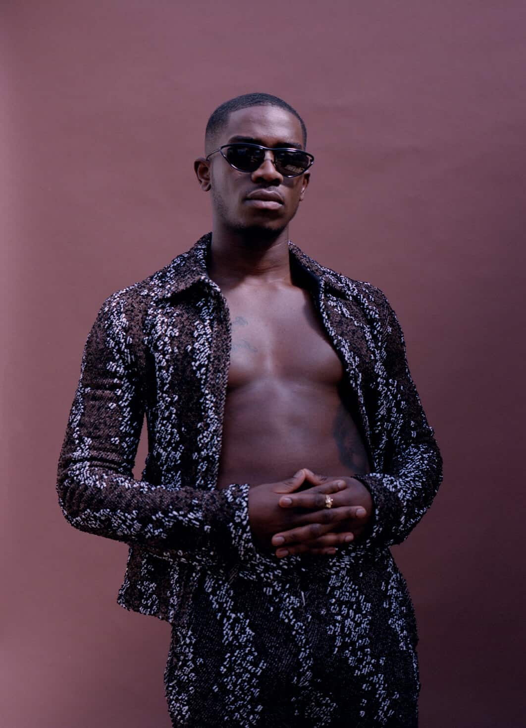 Damson Idris posing for a shot
