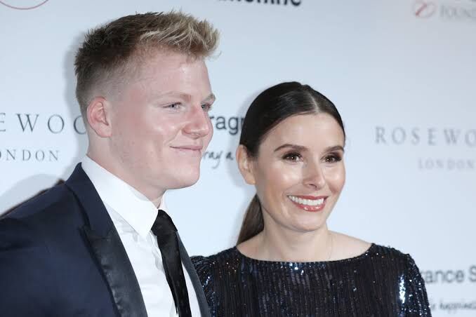 Jack Scott Ramsay with his mom, Tana