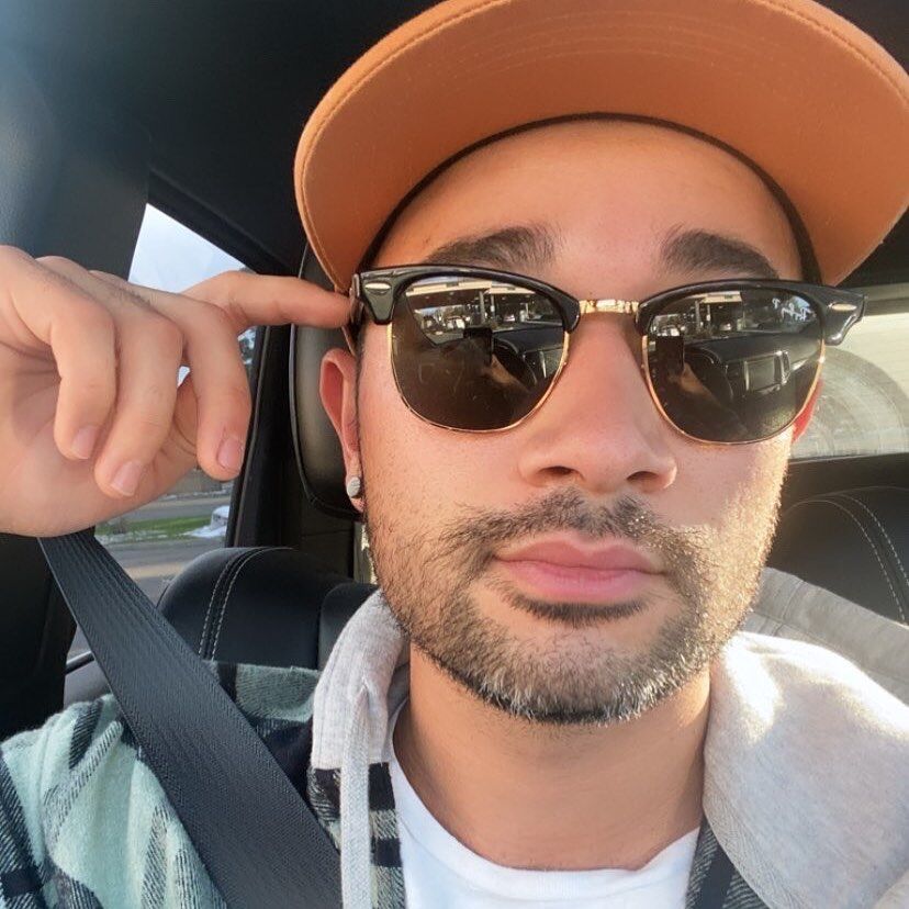 Luis Armand Garcia selfie in car