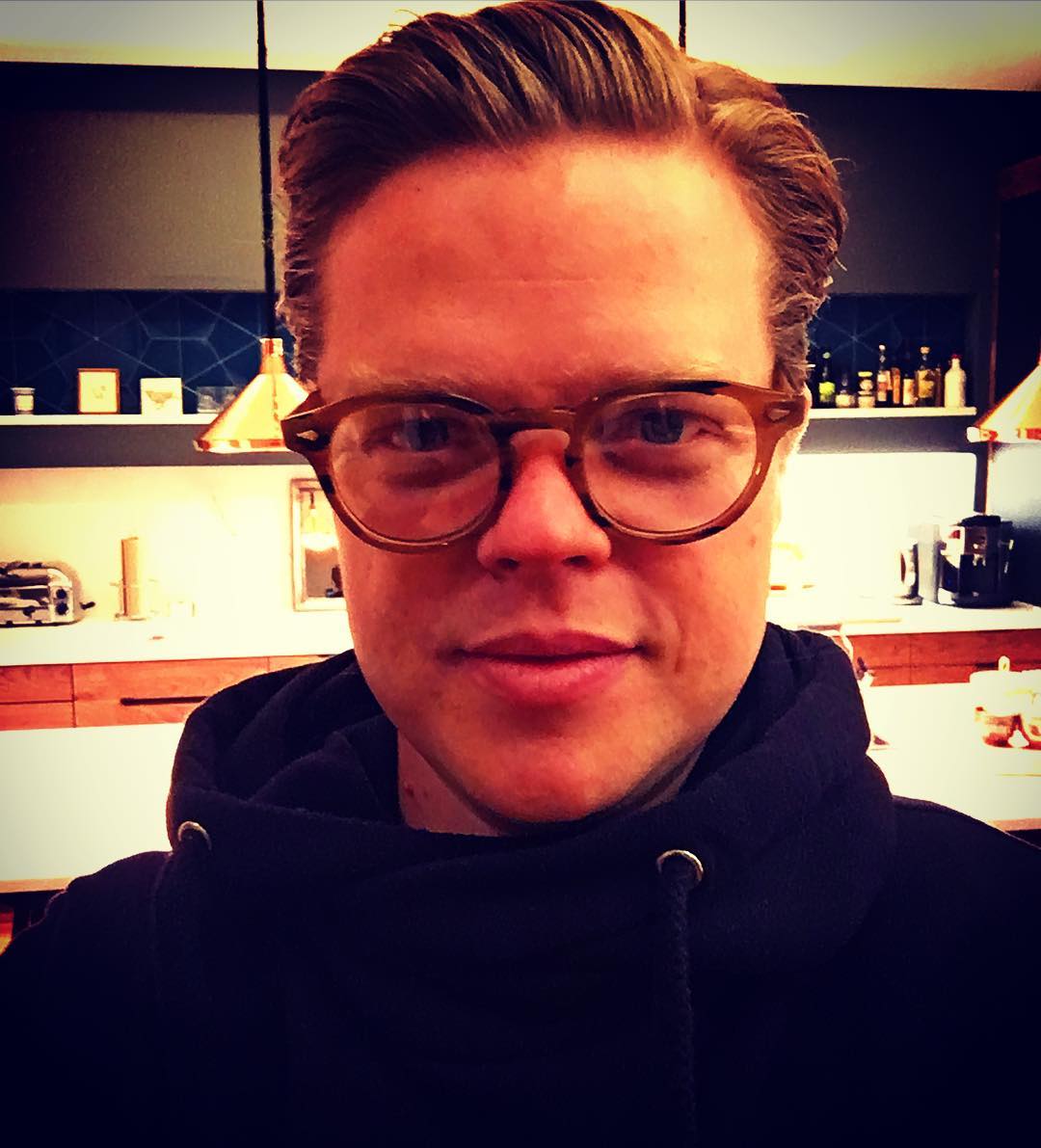 Elden Henson selfie